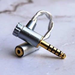 iBasso CA04 2,5 mm Dengeli female- 4,4 mm Dengeli male Adaptör